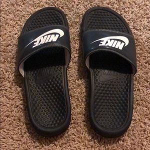 Nike slides